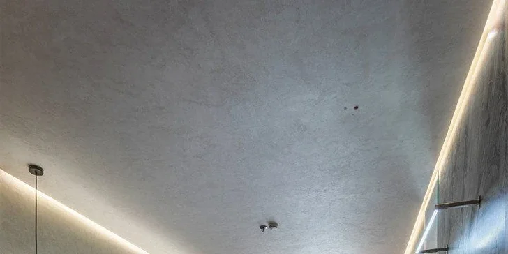 Elegantní hotel nabízí krásné pokoje ve dvou budovách.