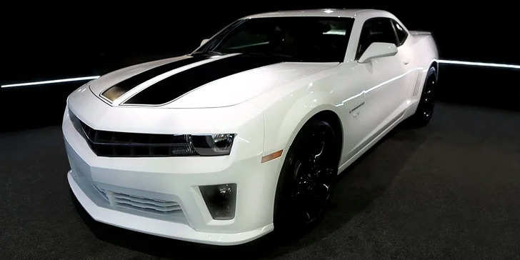 Zapůjčení luxusního sporťáku Chevrolet Camaro na den nebo na víkend