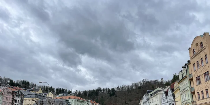 Romantické procházky pěšími zónami si užijete v každé roční době. 
