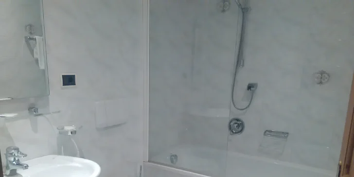 Po dni plnom aktivít vás hotelová wellness zóna vyzve k relaxácii.
