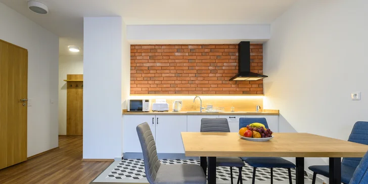 Oba typy pokojů vás potěší moderním vzhledem, prostorností a vybavením.