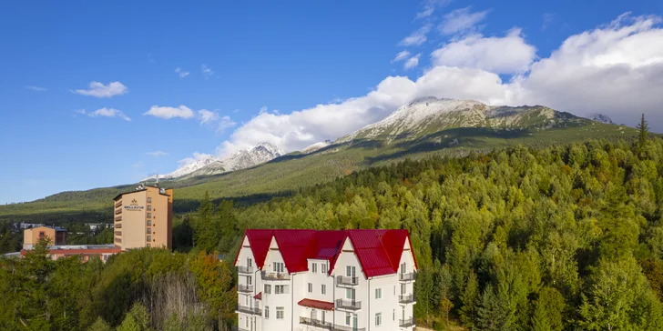 Apartmán sa nachádza v Starom Smokovci, len kúsok od pozemnej lanovky na Hrebienok