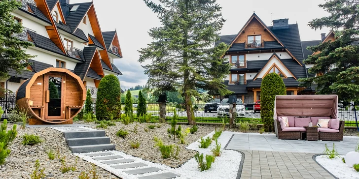 Lesné apartmány v čarovnom horskom prostredí kúsok od aquaparku Terma Bania: wellness, zľavy a raňajky v cene