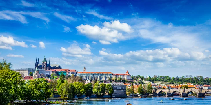 Po klidné noci a skvělé večeři si udělejte výlet do hlavního města.