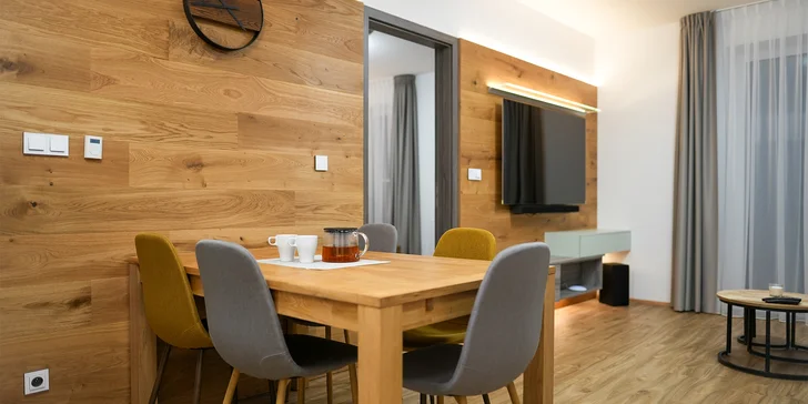 Ubytujete se v Residenci Vlčice přímo ve Skiresortu Černá hora - Pec.