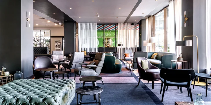 Designový hotel na dohled od Pražského hradu: moderní pokoj a snídaně