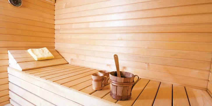 K dispozici vám bude i sauna a parní lázně.