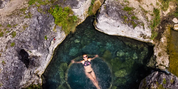Vydejte se například k zajímavé Kádi v Liptovském Jánu, přírodní "jacuzzi" tvořené kráterem.