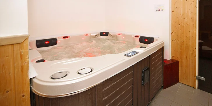 Zvolit můžete pobyt se vstupem do wellness.