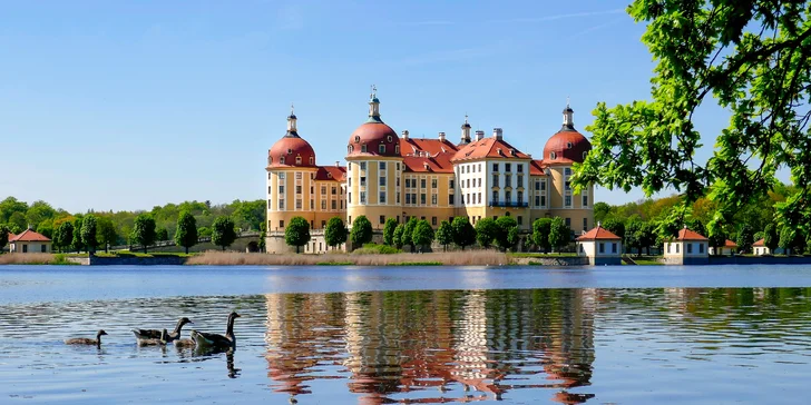 Objavte romantický zámok Moritzburg z rozprávky Tri oriešky pre Popolušku.