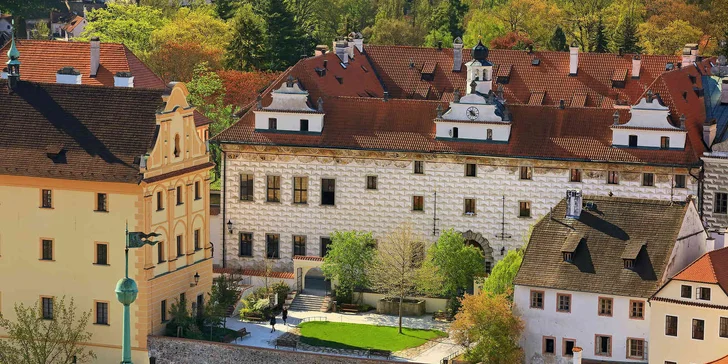 Prejdite si mesto, navštívte galérie a kaviarne alebo sa len tak túlajte malebnými uličkami.