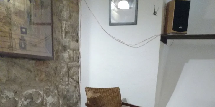 Čajovnu najdete v blízkosti Vltavy.