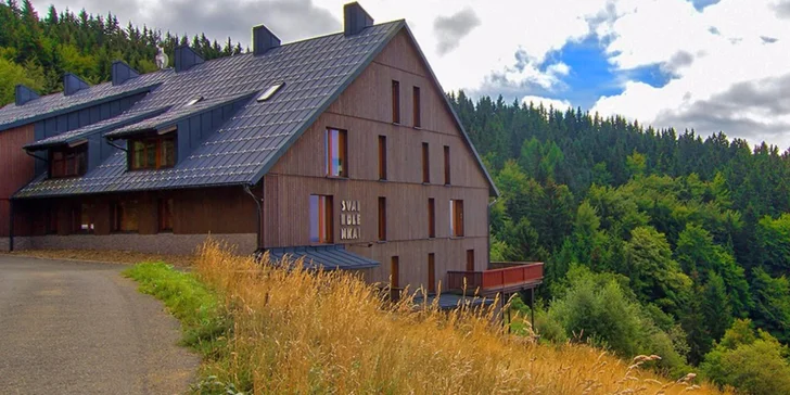 Týdenní pobyt pro 4 až 8 osob v luxusním apartmánu v Krkonoších