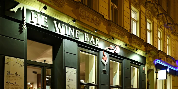 The Wine Bar najdete na Arbesově náměstí, jen kousek od tramvajové zastávky.