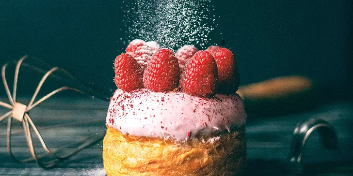 Ten sbírá zkušenosti s produktovou fotografií v Čechách i v zahraničí už mnoho let. 