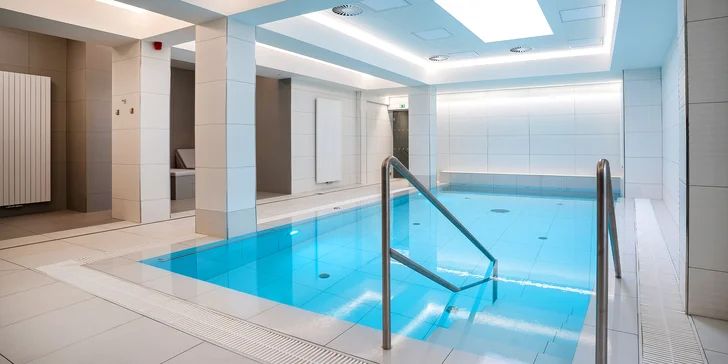 V případě správného pobytového balíčku budete mít přístup i do wellness v sousedním hotelu.