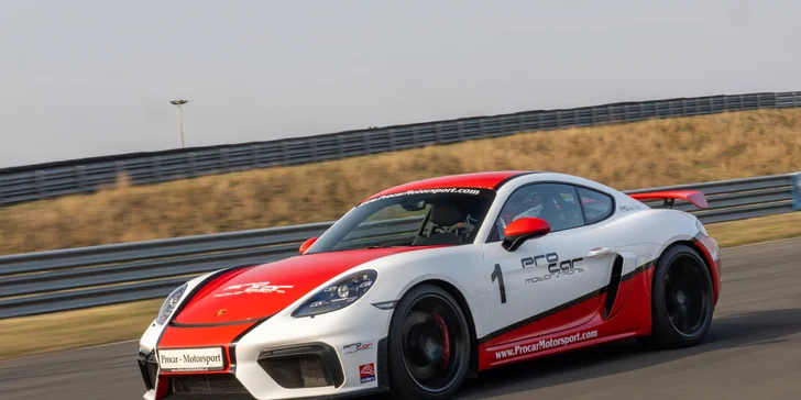 Porsche Cayman GT4