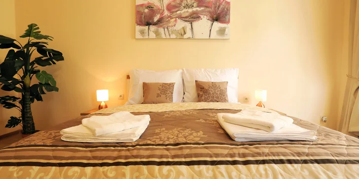 Ubytujte se v Aphrodite Aparthotel v samotném srdci města. 
