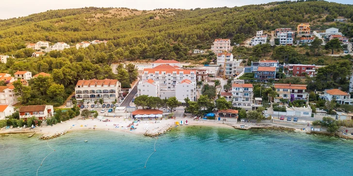 Užite si Jadranské more: apartmány kúsok od pláže a neďaleko Trogiru
