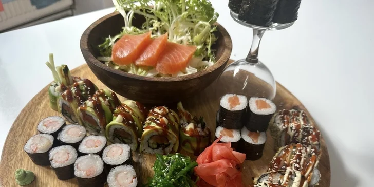 Restauraci najdete přímo v Kauflandu Karolina. 