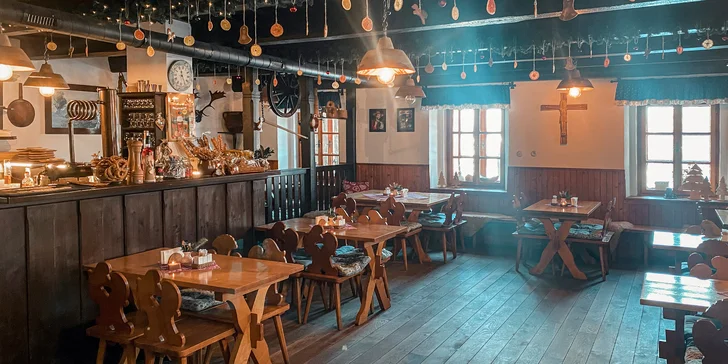 Na čepu je Bernard a Pilsner Urquell, rádi vám tu připraví ale třeba i domácí limonádu. 