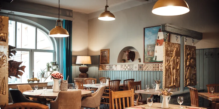 Do hotelovej reštaurácie Jihočeská Hostěnice zájdite pokojne aj na obed alebo večeru.