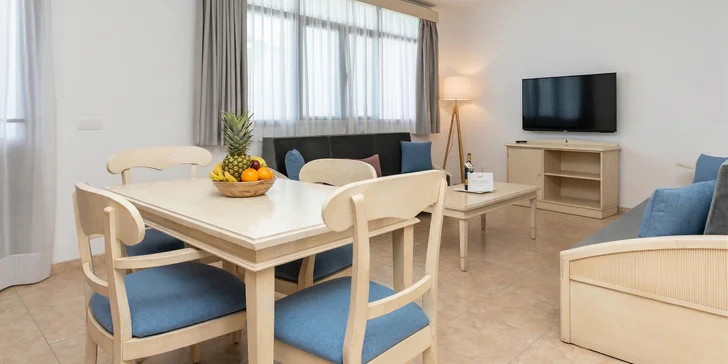 Ubytováni budete v nadstandardně vybavených a prostorných apartmánech o velikosti 49 m². 
