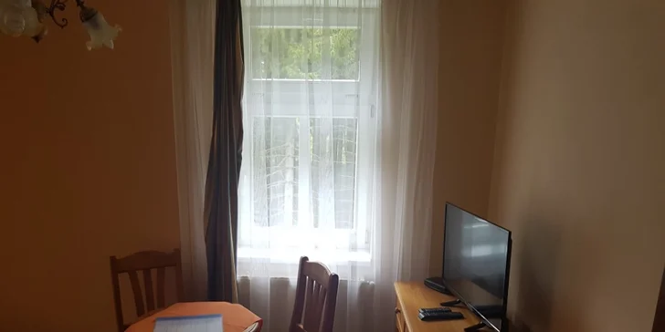Připojíte se tady na Wi-Fi. 