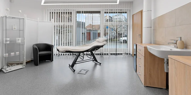 V  salonu Vital Medical vás čeká procedura SMAS lifting.