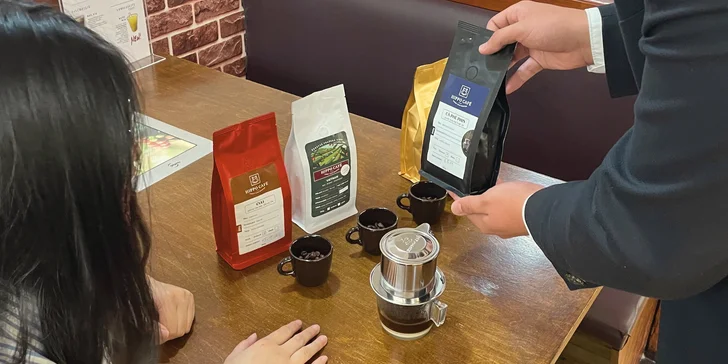 Káva bude připravena dle vašich preferencí: espresso, turecká káva, nebo slabší varianty dle chuti.