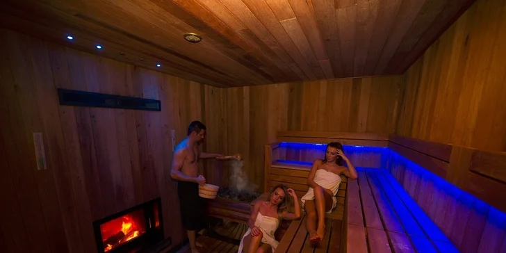Vyzkoušejte účinky různých typů saun a parních komor.