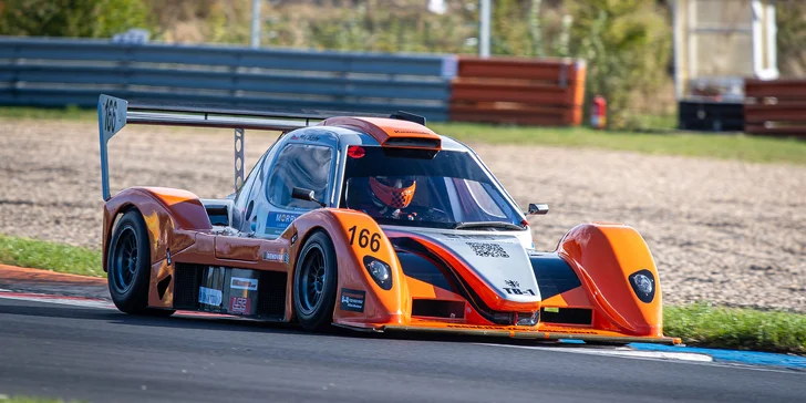 Ten byl kompletně vyvinut a zkonstruován Tomášem Chabrem starším a týmem Chabr Motorsport.