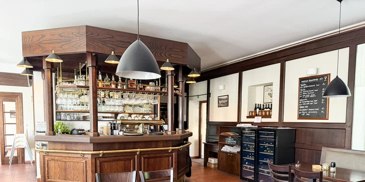 

Ráno vás probudí voňavá snídaně připravená ve stylové restauraci. 