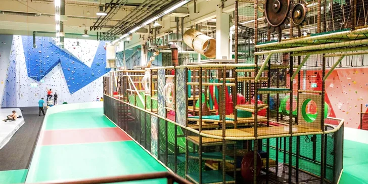 Vstupy do bláznivého detského sveta v STEAM FACTORY aj s pizzou, Kofolou a žetónmi do FUN GAME