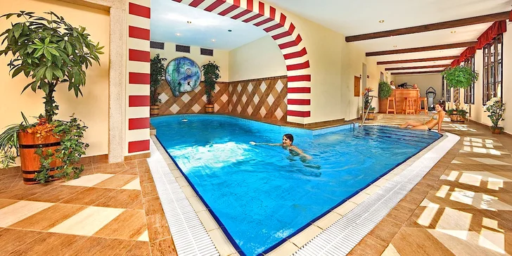 Pobyt v v 5* hoteli v centre Českého Krumlova s raňajkami a bazénom