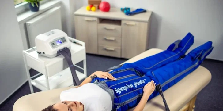 Trápia vás opuchy, pocit ťažkých nôh alebo jemná únava po dni na nohách? Objavte účinné riešenie v prístrojovej lymfodrenáži Lympha Press Optimal