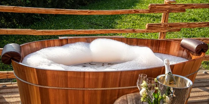 V Chalet Klassik nájdete súkromnú vírivku, ktorá je umiestnená na terase.