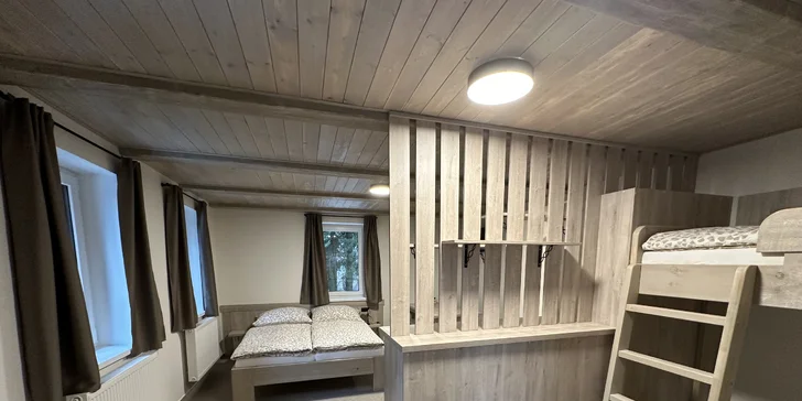 Zázemí je to jako dělané pro pěší výlety i lyžování. 