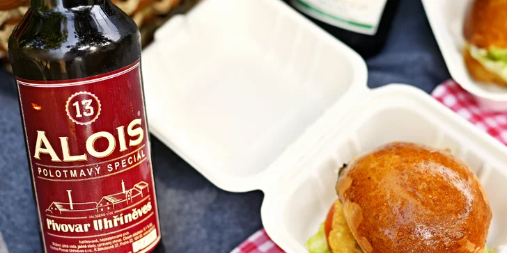 Vyrazte s přáteli do parku: piknik s miniburgery, dezertem i proseccem či pivem