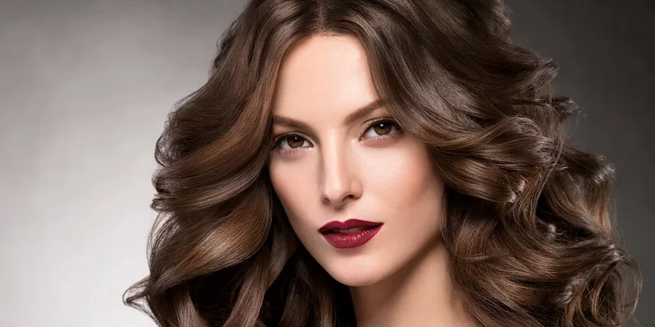 Buďte za hvězdu: proměna vizáže vč. stylingu a focení s variantou pro těhotné