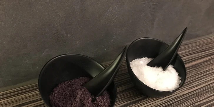 4* wellness v Táboře: levandulová lázeň, finská sauna a lahev vína pro 2 osoby