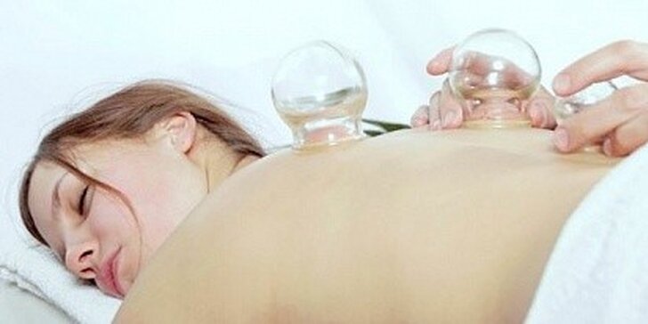 Klasická masáž zad a baňková masáž - silně lečívá metoda