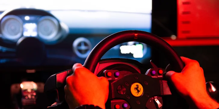 Zážitkové jízdy s videozáznamem ve Ferrari či Lamborghini: 15, 30 i 60 minut
