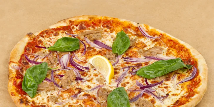 Dneska vás šichta v kuchyni nečeká: Nazdobená pizza a nápoj z OC Černý Most