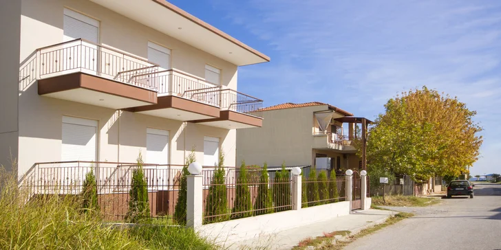 Dovolená ve studiovém domě na řeckém poloostrově Chalkidiki vč. dopravy