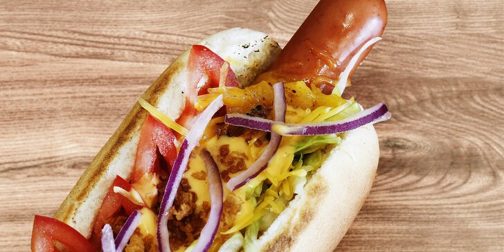 Americký hotdog v centru města pro 2 osoby