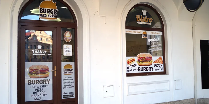 Americký hotdog v centru města pro 2 osoby
