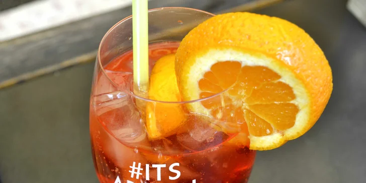 Osvěžující přípitek: Aperol na Karlštejně pro 1 nebo 2 osoby