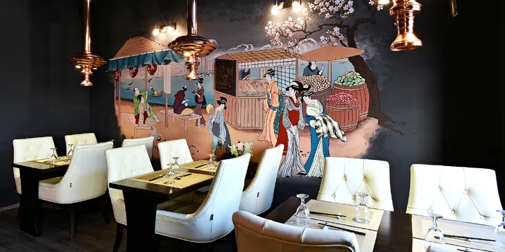 Obědové menu s japonskou polévkou a sushi setem pro 1 osobu
