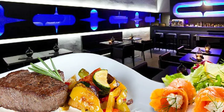 549 Kč za delikátní růžičky uzeného lososa a hovězí Flap steak pro DVA. Romantický večer v Jet Set Caffe s 51% slevou!